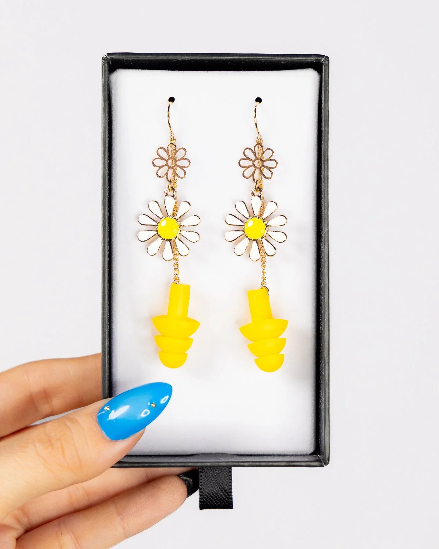 Ear Plug Earrings - Yellow Daisy