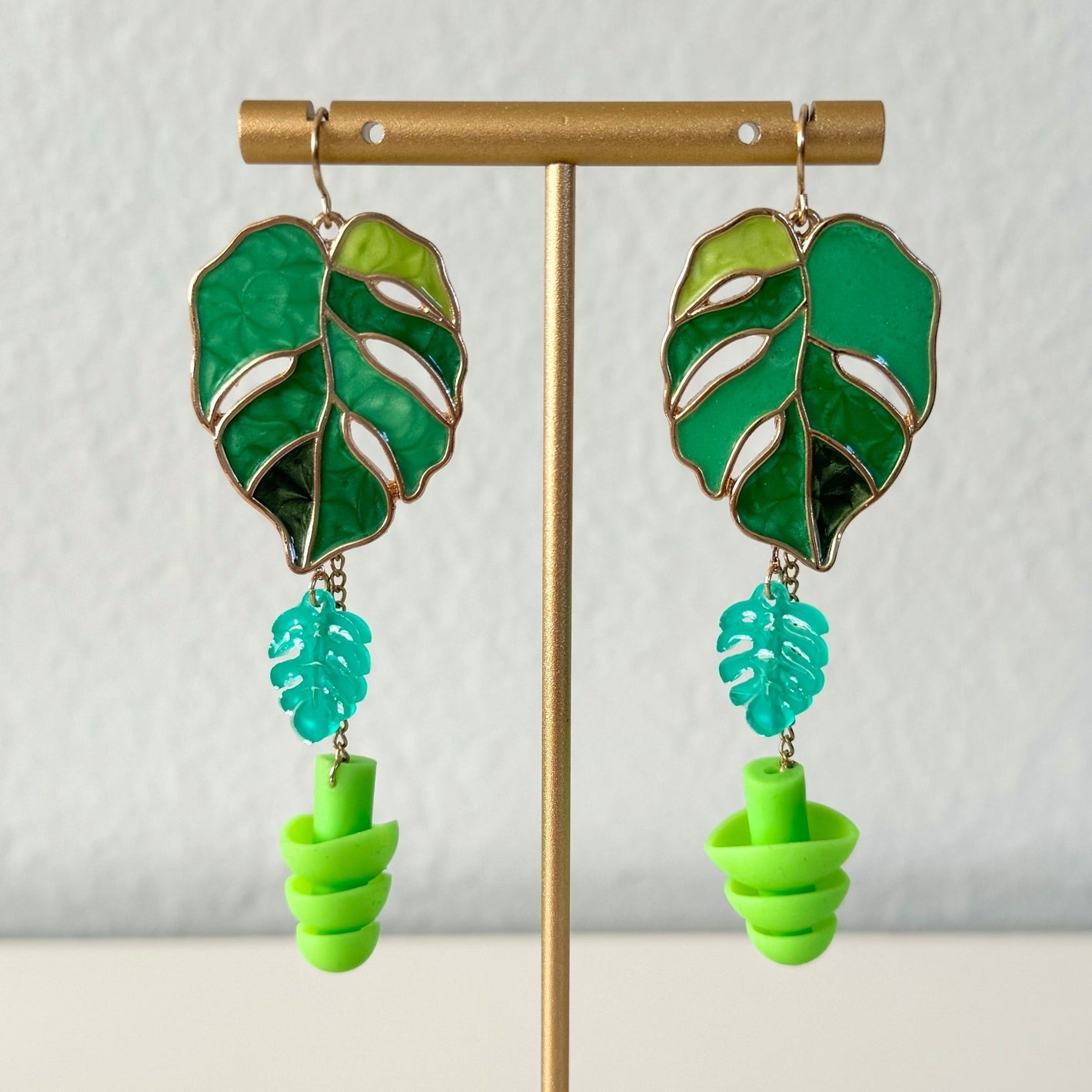 Monstera Earplug Earrings Earrings Rave Day 